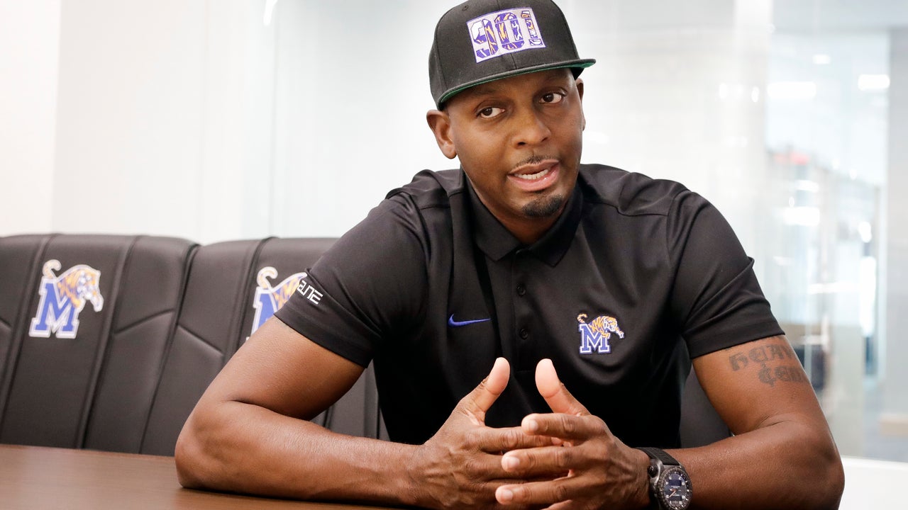 Time for Penny Hardaway to transfer hoopla into hoop wins